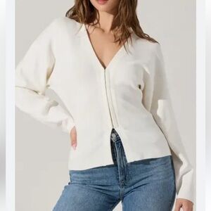 NWT astr the label hook and eye knit